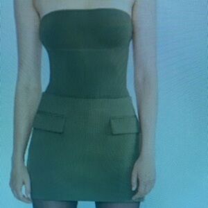 Elegant Green Strapless Dress